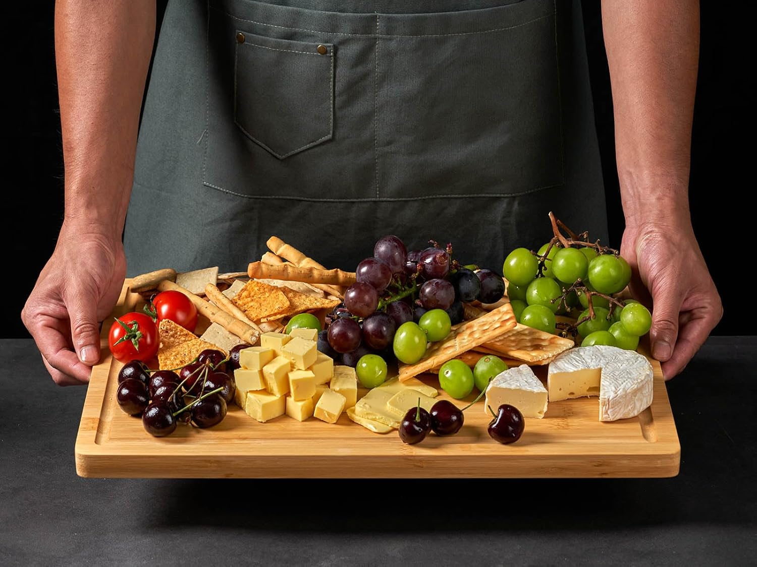 18"x12" Extra-Large Bamboo Cutting Board with Deep Juice Grooves & Side Handles – Multi-Purpose Kitchen Essential
